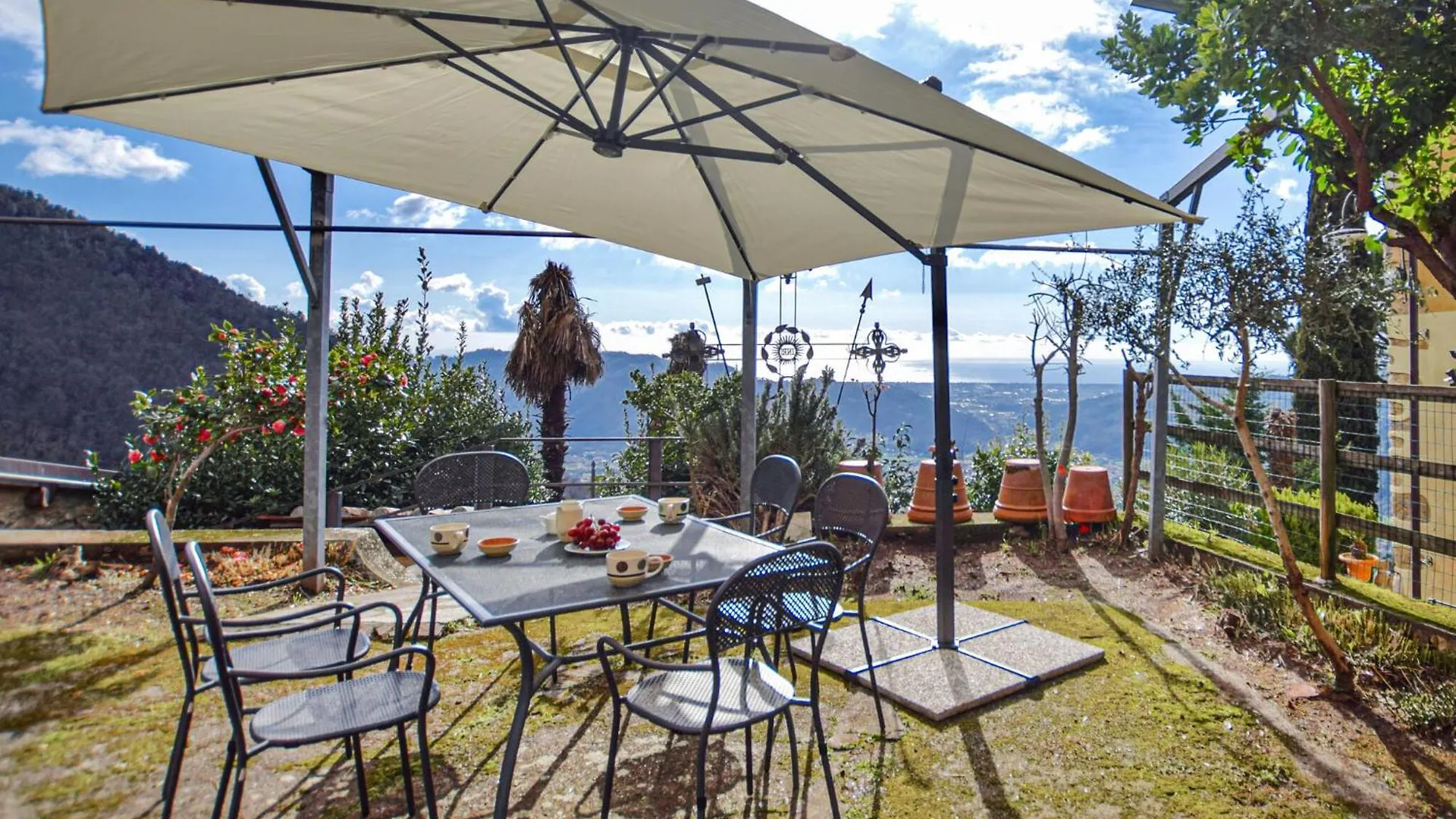 Cozy Home In Metato With Kitchen Casoli  بيت للعطل